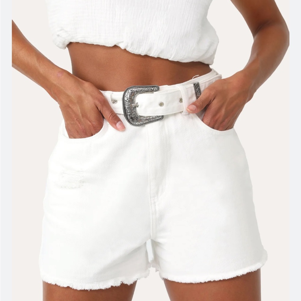 Kittenish BORN FREE WHITE DENIM SHORTS- Size 26 - NWT